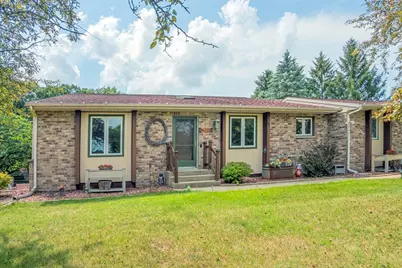 N6839 Donlin Drive, Pardeeville, WI 53954 - Photo 4