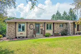 N6839 Donlin Dr, Pardeeville, WI 53954 - Photo 4
