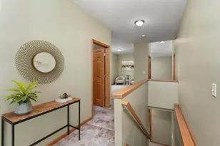 234 E Hill Pkwy, Madison, WI 53718 - Photo 4
