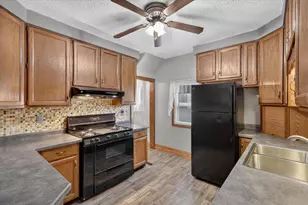 1123 8th St, Beloit, WI 53511 - Photo 20