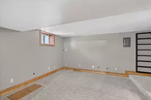 1123 8th St, Beloit, WI 53511 - Photo 38