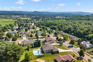 2306 Surrey Ln, Baraboo, WI 53913 - Photo 72