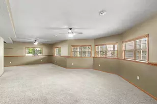 2306 Surrey Ln, Baraboo, WI 53913 - Photo 38