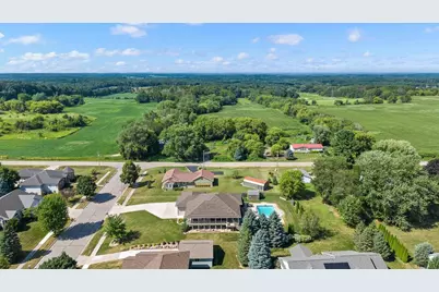 2306 Surrey Lane, Baraboo, WI 53913 - Photo 74