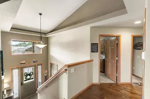 2306 Surrey Ln, Baraboo, WI 53913 - Photo 16
