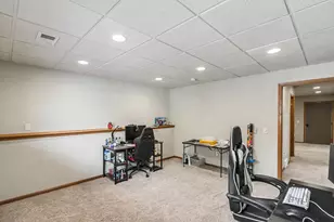 2306 Surrey Ln, Baraboo, WI 53913 - Photo 50