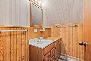 2555 Brown Deer Rd, Stoughton, WI 53589 - Photo 24