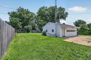 1239 S Terrace St, Janesville, WI 53546 - Photo 32