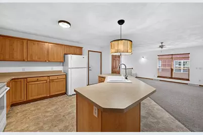 637 Garfield Avenue, Janesville, WI 53536 - Photo 14