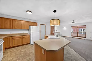 637 Garfield Ave, Janesville, WI 53536 - Photo 14
