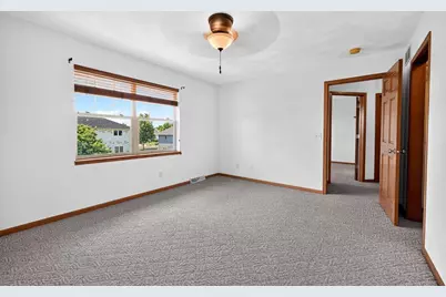 637 Garfield Avenue, Janesville, WI 53536 - Photo 28