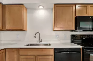 5806 Lacy Rd, Fitchburg, WI 53711 - Photo 12