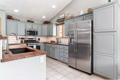 2608 N Wuthering Hills Drive, Janesville, WI 53546 - Photo 24