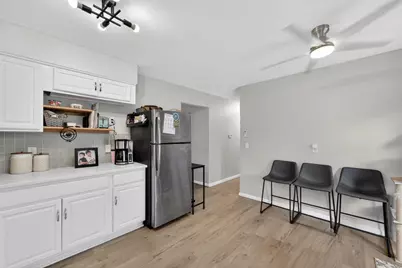 1121 Debra Lane, Madison, WI 53704 - Photo 6