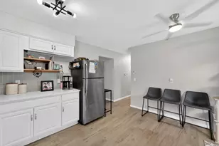 1121 Debra Ln, Madison, WI 53704 - Photo 6