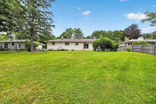 4801 Goldfinch Dr, Madison, WI 53714 - Photo 2