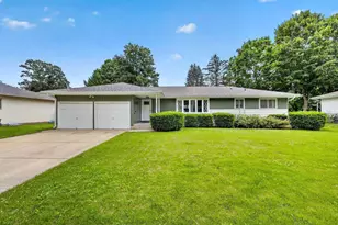 4801 Goldfinch Dr, Madison, WI 53714 - Photo 1