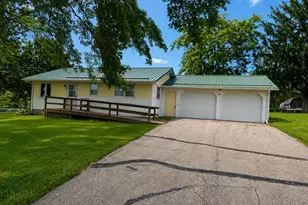 226 W 1st St, Gays Mills, WI 54631 - Photo 24