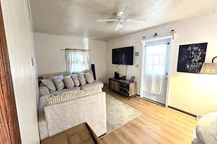 1342 Kenwood Ave, Beloit, WI 53511 - Photo 2