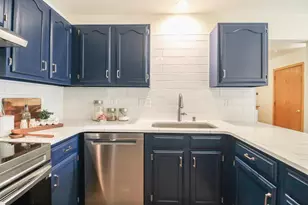 118 N High Point Rd, Madison, WI 53717 - Photo 16