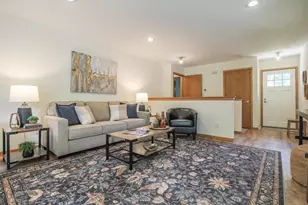 118 N High Point Rd, Madison, WI 53717 - Photo 4