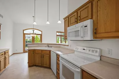 3000 Stamford Place, Fitchburg, WI 53711 - Photo 20