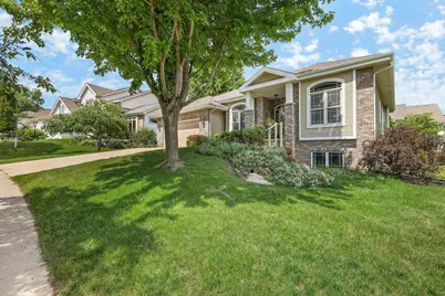3000 Stamford Place, Fitchburg, WI 53711 - Photo 2