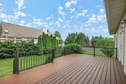 3000 Stamford Place, Fitchburg, WI 53711 - Photo 4