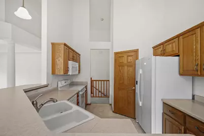 3000 Stamford Place, Fitchburg, WI 53711 - Photo 18