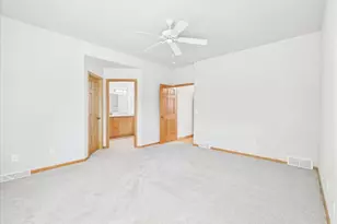 7019 Havenswood Dr, Madison, WI 53718 - Photo 16