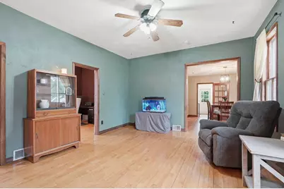 318 S 2nd Street, Janesville, WI 53536 - Photo 4