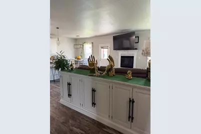 922 Margarets Way, Belleville, WI 53508 - Photo 10