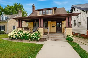 6931 Aetna Ct, Wauwatosa, WI 53213 - Photo 1