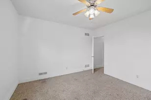 1009 Summit Ave, Stoughton, WI 53589 - Photo 28