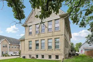 1009 Summit Ave, Stoughton, WI 53589 - Photo 30
