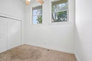 1009 Summit Ave, Stoughton, WI 53589 - Photo 18