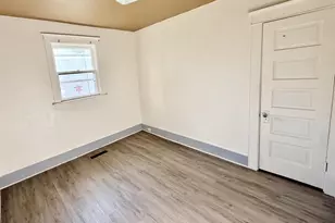 1409 Middle St, Beloit, WI 53511 - Photo 6
