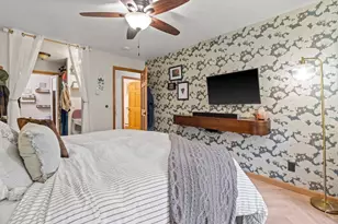 1015 N Sunnyvale Ln, Madison, WI 53713 - Photo 16