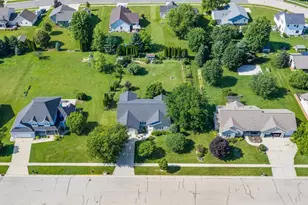165 Deer Run Dr, Fall River, WI 53932 - Photo 78