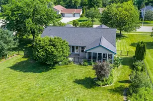 165 Deer Run Dr, Fall River, WI 53932 - Photo 72
