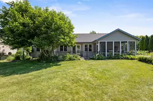 165 Deer Run Dr, Fall River, WI 53932 - Photo 54