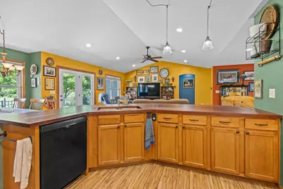 165 Deer Run Drive, Fall River, WI 53932 - Photo 14