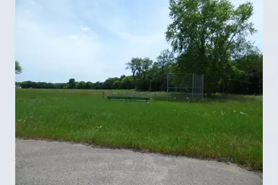 11247 S Merlet Road, Beloit, WI 53511 - Photo 10