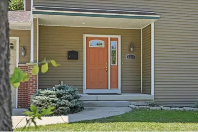 3617 Dennett Drive, Madison, WI 53714 - Photo 6