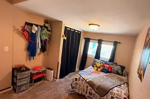 611 9th St, Baraboo, WI 53913 - Photo 22