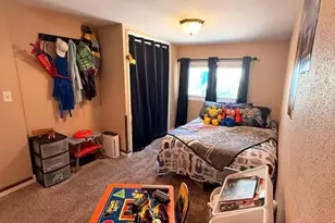 611 9th St, Baraboo, WI 53913 - Photo 24