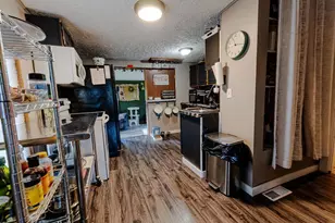 611 9th St, Baraboo, WI 53913 - Photo 8