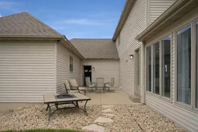 2717 Olin Way, Sun Prairie, WI 53590 - Photo 60