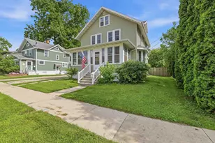 221 E 3rd St, Beaver Dam, WI 53916 - Photo 28