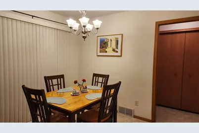 1214 Twinleaf Lane, Madison, WI 53719 - Photo 18